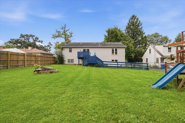 25196 W MONAVILLE Road, Lake Villa, IL 60046