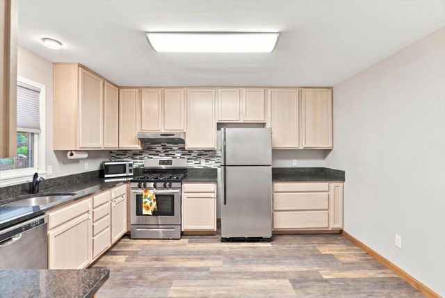 25196 W MONAVILLE Road, Lake Villa, IL 60046