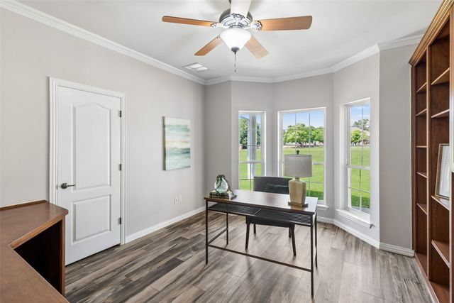 2105 Wood Duck Lane, Granbury, TX 76049