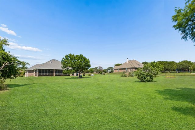 2105 Wood Duck Lane, Granbury, TX 76049