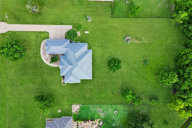 2105 Wood Duck Lane, Granbury, TX 76049