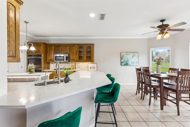 2105 Wood Duck Lane, Granbury, TX 76049
