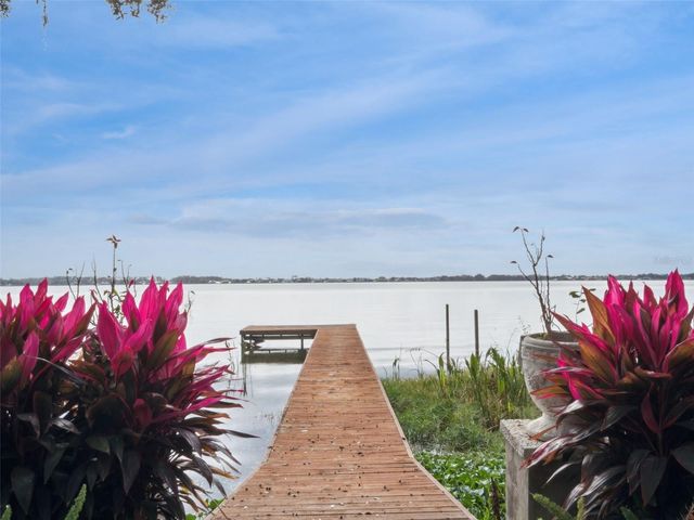 1490 LAKESHORE DRIVE, Mount Dora, FL 32757