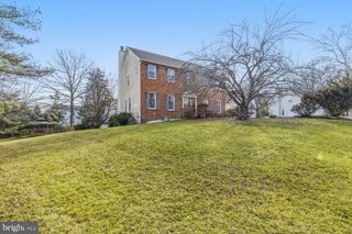 19 HUNTRESS CT, Lutherville Timonium, MD 21093