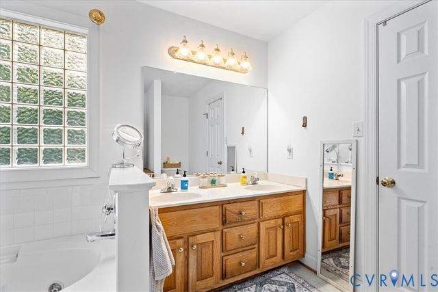 11706 Carters Creek Dr, Chesterfield, VA 23838