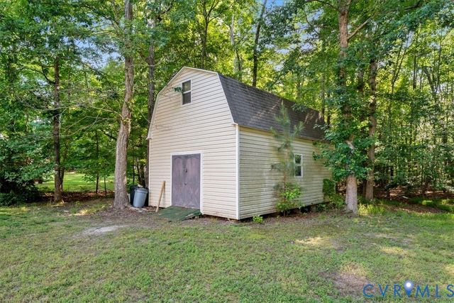 11706 Carters Creek Dr, Chesterfield, VA 23838