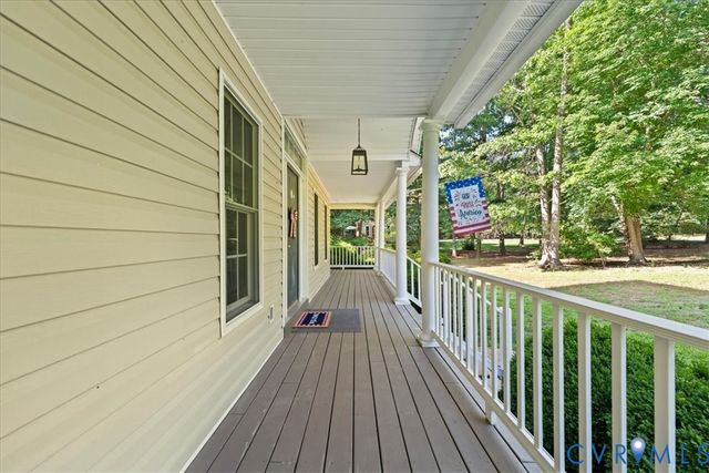 11706 Carters Creek Dr, Chesterfield, VA 23838