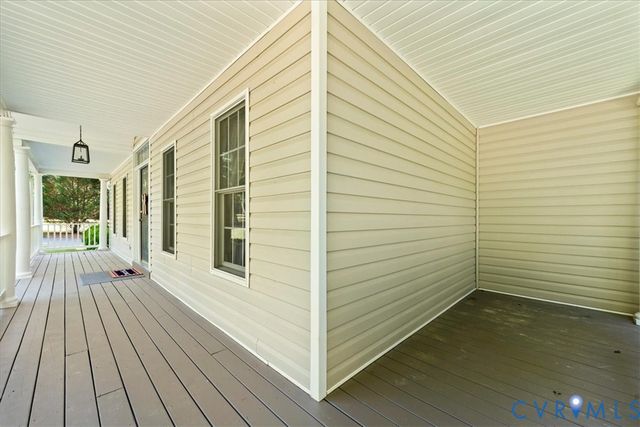 11706 Carters Creek Dr, Chesterfield, VA 23838