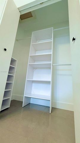 4701 NE 3rd Ave 0, Oakland Park, FL 33334