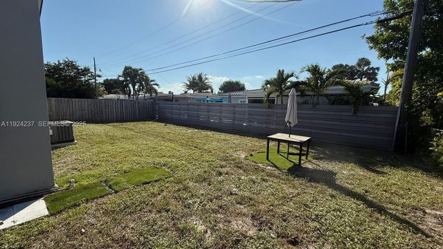 4701 NE 3rd Ave 0, Oakland Park, FL 33334