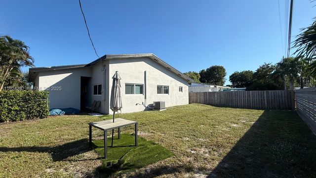 4701 NE 3rd Ave 0, Oakland Park, FL 33334