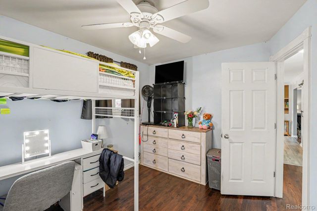 8965 Shannon Drive, Sterling Heights, MI 48314