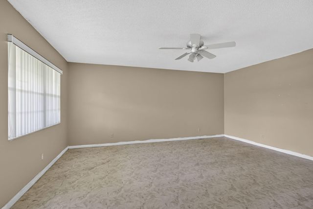 111 Sheffield E, West Palm Beach, FL 33417