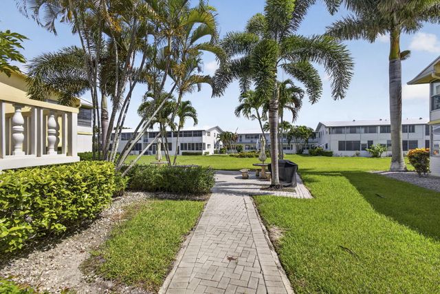 111 Sheffield E, West Palm Beach, FL 33417
