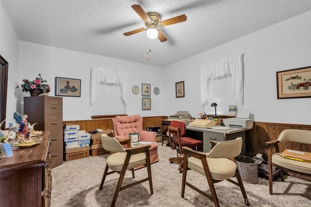 6296 Dickson Rd, Ardmore, OK 73401