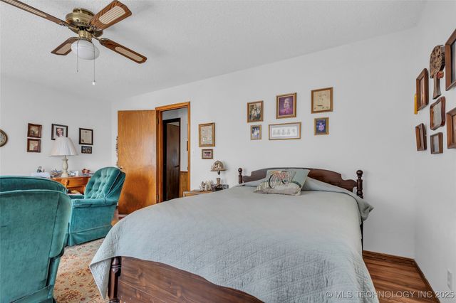 6296 Dickson Rd, Ardmore, OK 73401