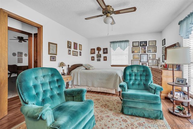 6296 Dickson Rd, Ardmore, OK 73401