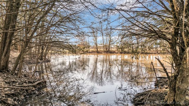 6296 Dickson Rd, Ardmore, OK 73401