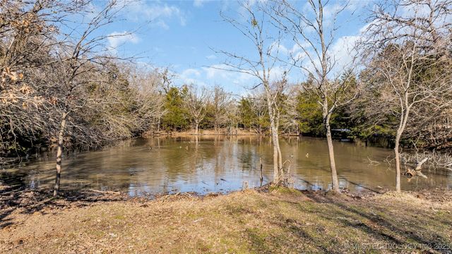 6296 Dickson Rd, Ardmore, OK 73401