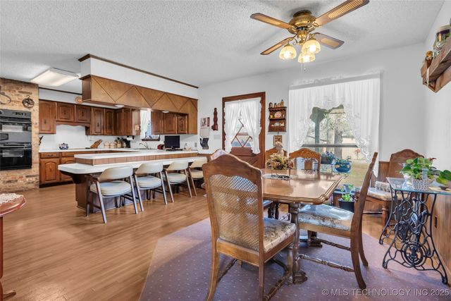 6296 Dickson Rd, Ardmore, OK 73401