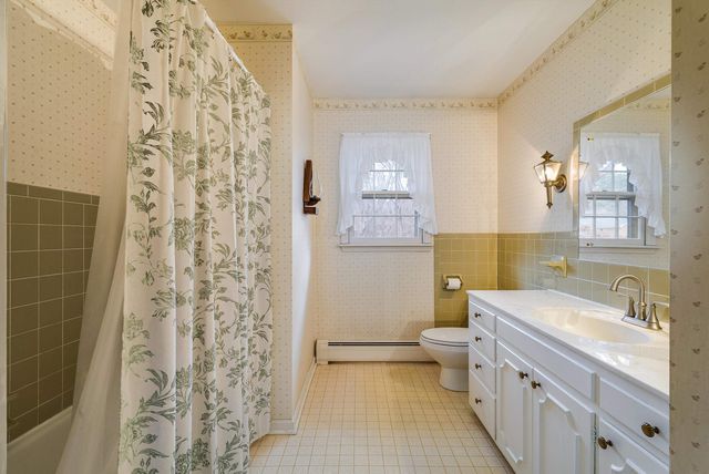 419 CARDINAL ST, Staunton, VA 24401