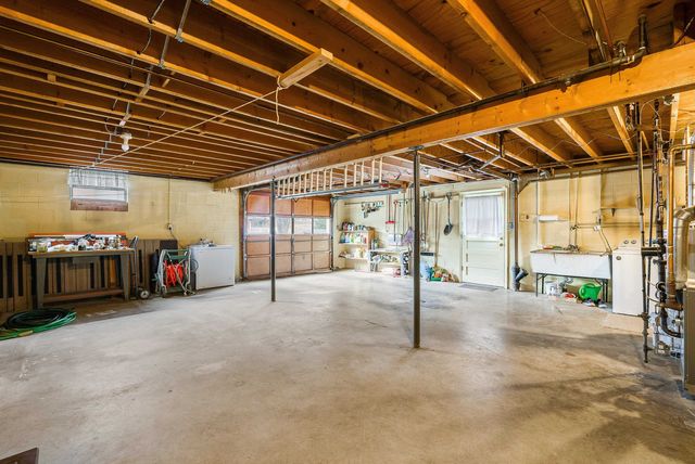 419 CARDINAL ST, Staunton, VA 24401