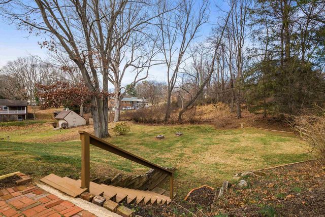 419 CARDINAL ST, Staunton, VA 24401