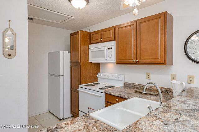 1425 Malibu Circle NE 108, Palm Bay, FL 32905