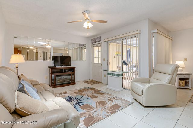 1425 Malibu Circle NE 108, Palm Bay, FL 32905