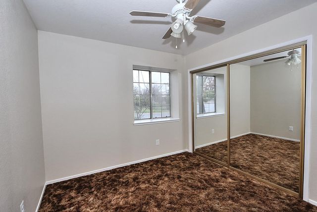 1460 Hickory St, Roseville, CA 95678