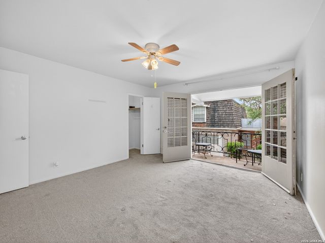 6718 Callaghan Rd Apt 206, San Antonio, TX 78229