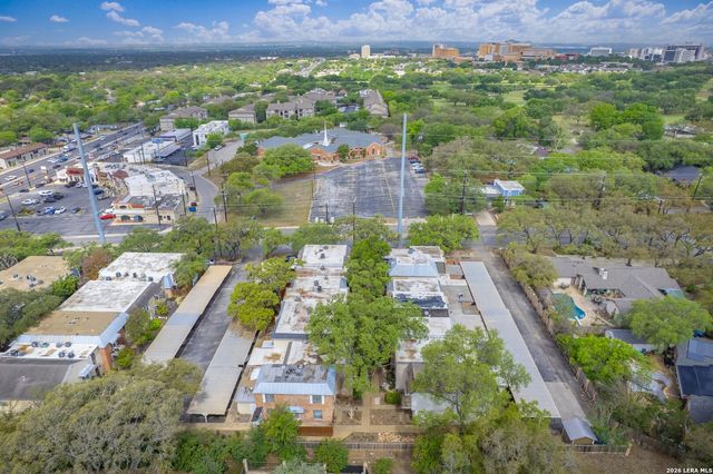 6718 Callaghan Rd Apt 206, San Antonio, TX 78229