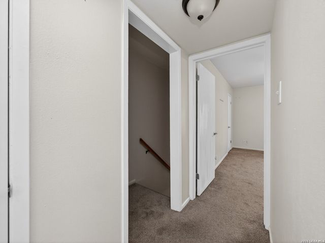 6718 Callaghan Rd Apt 206, San Antonio, TX 78229