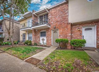 6718 Callaghan Rd Apt 206, San Antonio, TX 78229