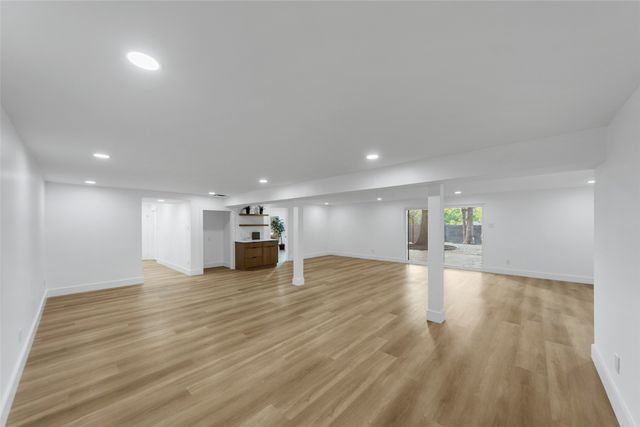 7041 Freemont Street, Dallas, TX 75231