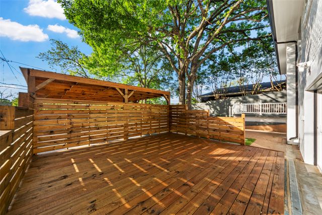 7041 Freemont Street, Dallas, TX 75231