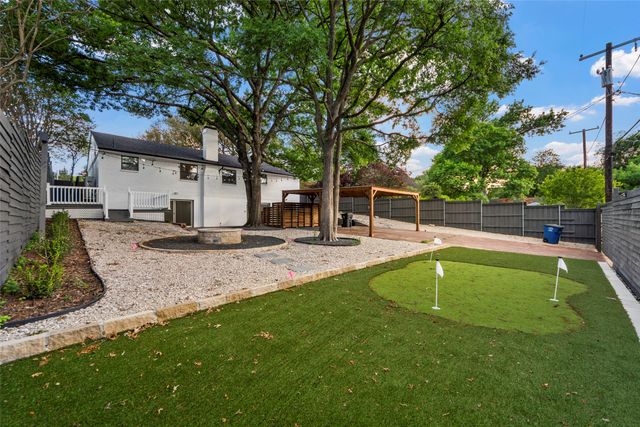 7041 Freemont Street, Dallas, TX 75231