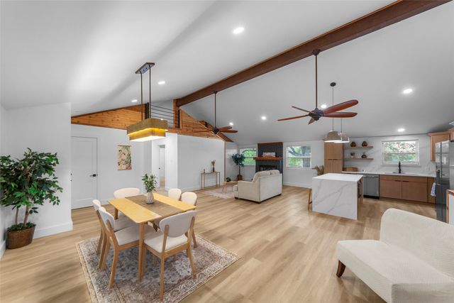 7041 Freemont Street, Dallas, TX 75231