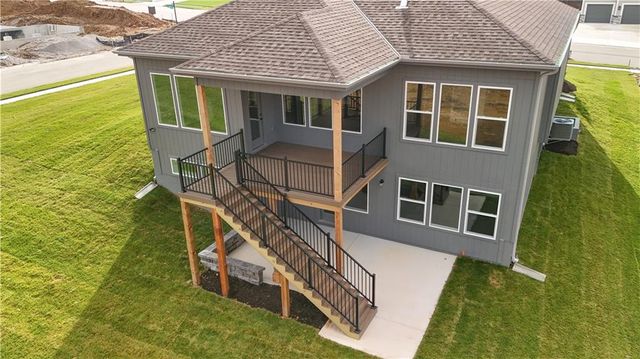 4825 NW Martin Street, Riverside, MO 64150