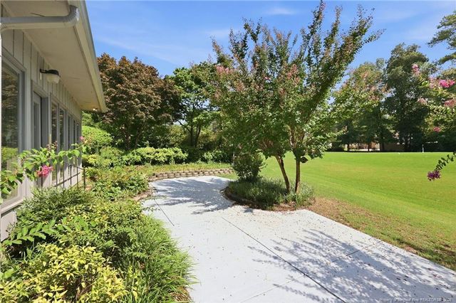 2908 Wedgeview Drive, Fayetteville, NC 28306