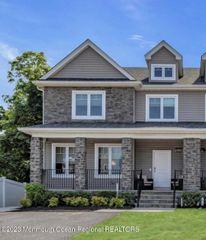 7 Regal Court, Lakewood, NJ 08701