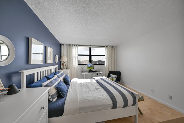 1266 S Military Trail 547, Deerfield Beach, FL 33442