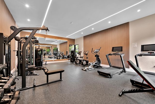 1266 S Military Trail 547, Deerfield Beach, FL 33442