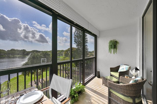 1266 S Military Trail 547, Deerfield Beach, FL 33442