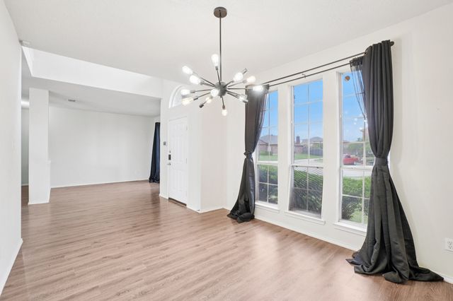 3330 Midstream Court, Mesquite, TX 75181