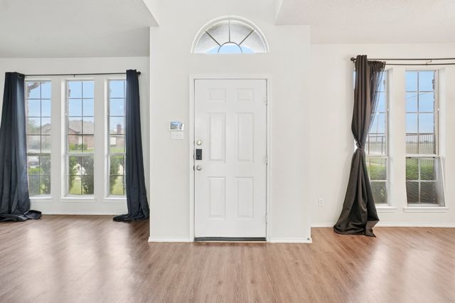 3330 Midstream Court, Mesquite, TX 75181