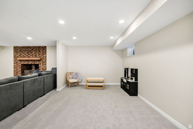 385 N 300 E, Providence, UT 84332