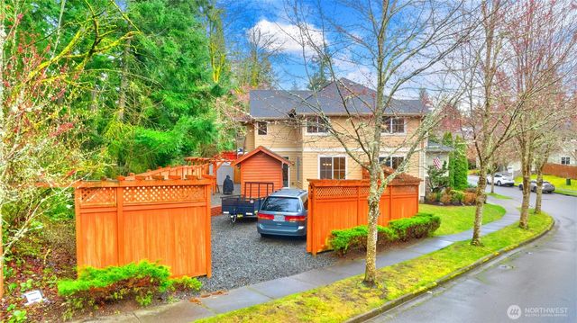 20117 12th Avenue W, Lynnwood, WA 98036