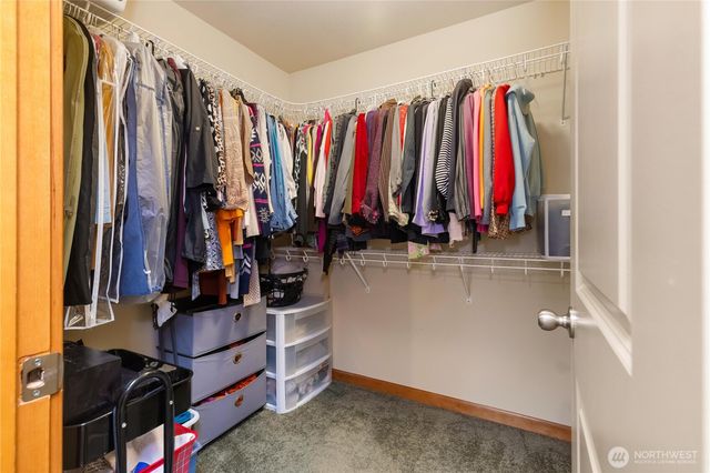 20117 12th Avenue W, Lynnwood, WA 98036