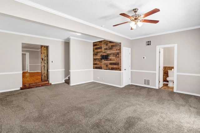 616 Bellevue Drive, Cleburne, TX 76033